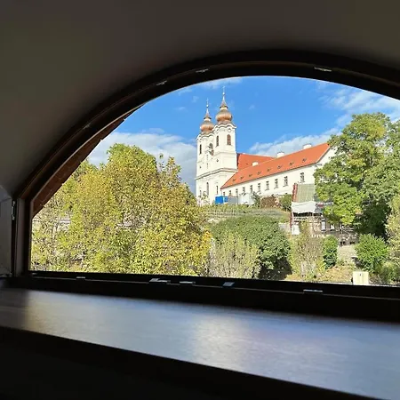 Piros Vendeghaz Case de vacanță