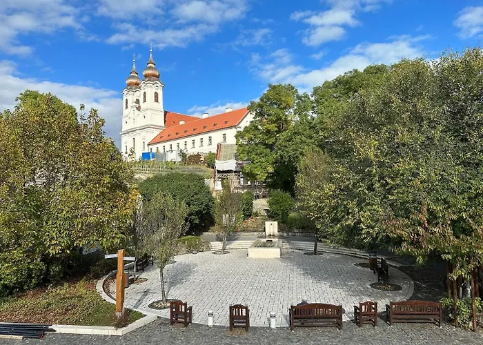 Piros Vendeghaz Case de vacanță Tihany